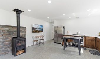 92 Bluebird Ln, Clark Fork, ID 83811