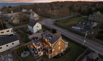 81 S Pier Rd, Narragansett, RI 02882