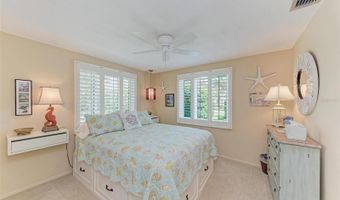 136 CRESCENT Dr, Anna Maria, FL 34216