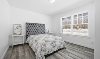 87 Yorktown Rd, Albion, ME 04910