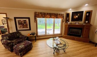 1024 Birchwood Ln, Aberdeen, SD 57401