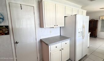 249 Kiwi Dr, Barefoot Bay, FL 32976