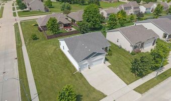 2914 SW Pleasant St, Ankeny, IA 50023