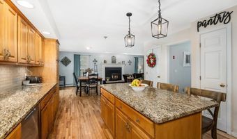 62 Lyford Ln, Brentwood, NH 03885