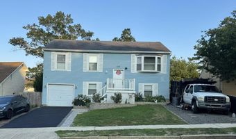 153 Schooner Ave, Barnegat, NJ 08005