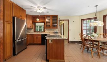 604 W Reach Dr, Jamestown, RI 02835
