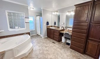 309 Crossbow Rd, Artesia, NM 88210