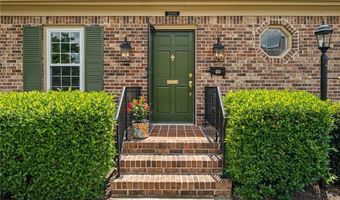 2255 Brianwood Ct, Decatur, GA 30033