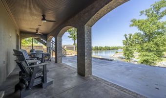 202 RIVERBEND Ln, Bath Springs, TN 38311