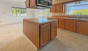 221 MUSSER St, Brookings, OR 97415