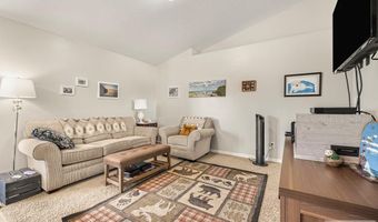 1190 Matchpoint Dr, Ammon, ID 83406