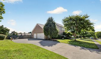 1652 Saint Ives Blvd, Alcoa, TN 37701