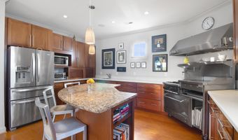 301 Old Causeway Rd, Atlantic Beach, NC 28512