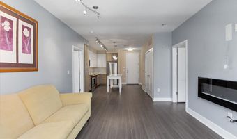 145 RIVERHAVEN Dr 309, Oxon Hill, MD 20745