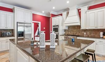 280 St Andrews Ln, Albertville, AL 35951