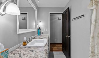 1224 S MATTHIAS St, Appleton, WI 54915