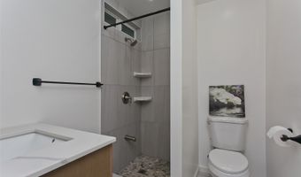 2419 St Louis Dr, Honolulu, HI 96816