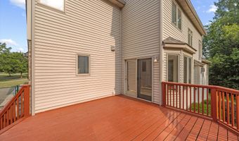 4055 Pontiac Trl, Ann Arbor, MI 48105