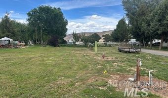 3029 6th Ave 1, Brogan, OR 97903