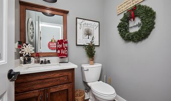 233 NE 60th Ct, Ankeny, IA 50021