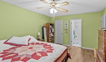 274 Doublegate Dr N, Albany, GA 31721