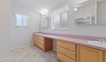 17559 NW SHADY FIR Loop 60, Beaverton, OR 97006