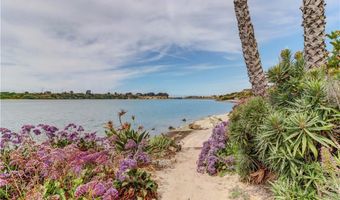 4570 Cove Dr A, Carlsbad, CA 92008