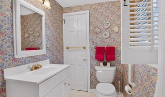 2848 Anderson Dr, Allison Park, PA 15101