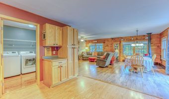 757 Maple St, Bethlehem, NH 03574