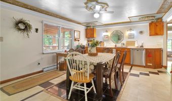 5123 4th Ave, Andover, OH 44003