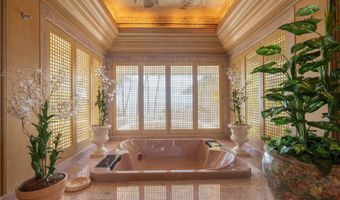 4324 Kaikoo Pl, Honolulu, HI 96816