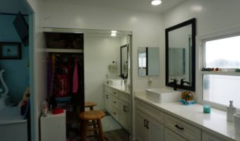 6550 Ponto Dr 5, Carlsbad, CA 92011