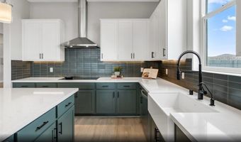 384 Arizona St, Boulder City, NV 89005