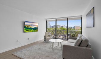3701 N Country Club Dr 404, Aventura, FL 33180