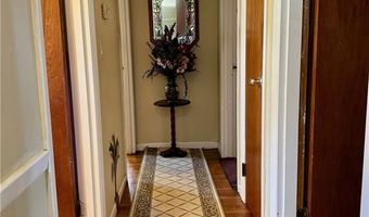 52 Kalmer Rd, Warwick, RI 02886