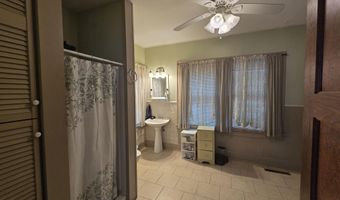 201 E Clark, Augusta, KS 67010