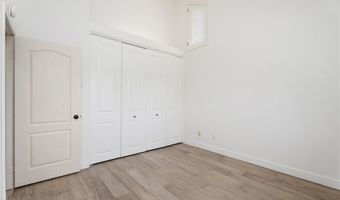 12 Chickadee Ln, Aliso Viejo, CA 92656