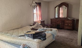 1324 W 1st St, Anderson, IN 46016