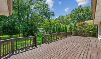 725 N Vista Dr, Algonquin, IL 60102