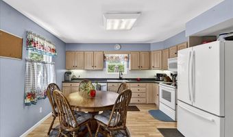 117 Windcliffe Dr, Ballwin, MO 63021