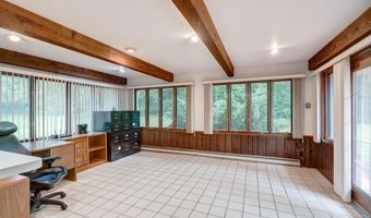 5241 Dommers Dr, Fitchburg, WI 53711