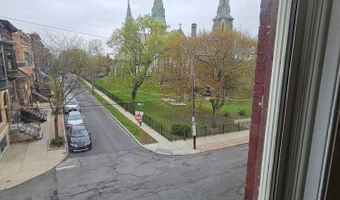32 1st St 2, Albany, NY 12210