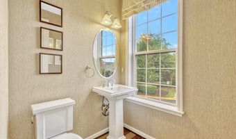 21491 WILLOW BREEZE Sq, Ashburn, VA 20147