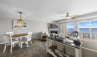 401 Bay Shore Dr 18B, Barnegat, NJ 08005