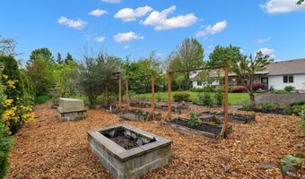 24950 NE AIRPORT Rd, Aurora, OR 97002