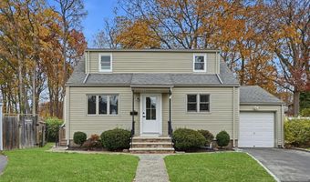20 Dojean Ct, Bergenfield, NJ 07621