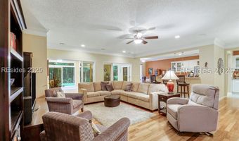 9 Pinyon Dr, Bluffton, SC 29909