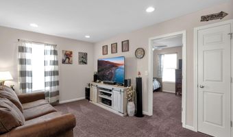 7 Burroughs Dr, Ashville, OH 43103