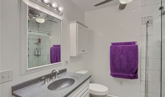 706 Hall Rd, Clay, PA 16001