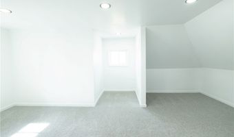 143 Orchard St, Aliquippa, PA 15001